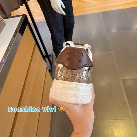 NEW Limited Coach X Peanuts Woman CBZ77 Sneaker Signature Canvas Shoes US 7 - Picture 4 of 9